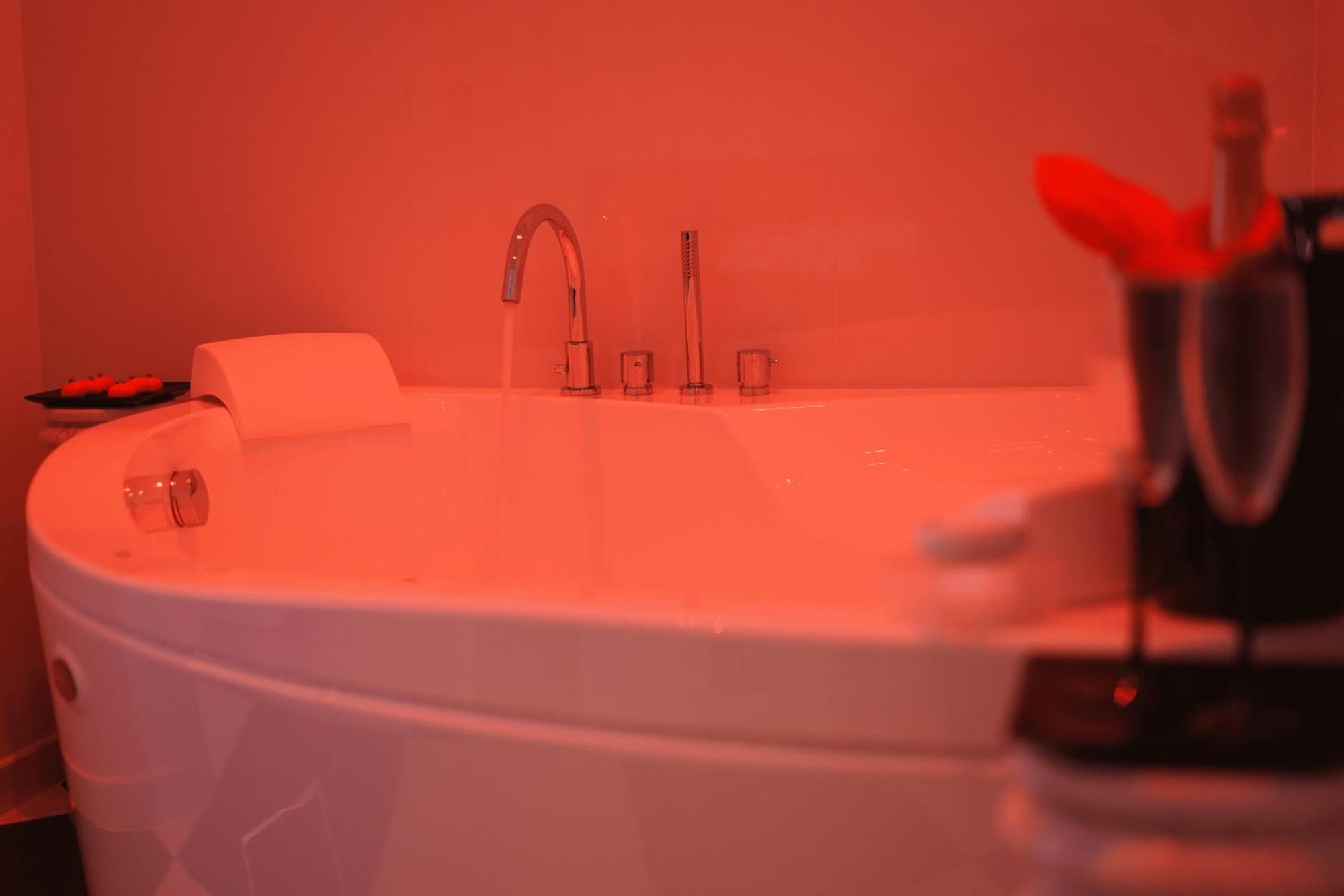 Alchimia Spa & Centro Benessere 梅萨涅 外观 照片