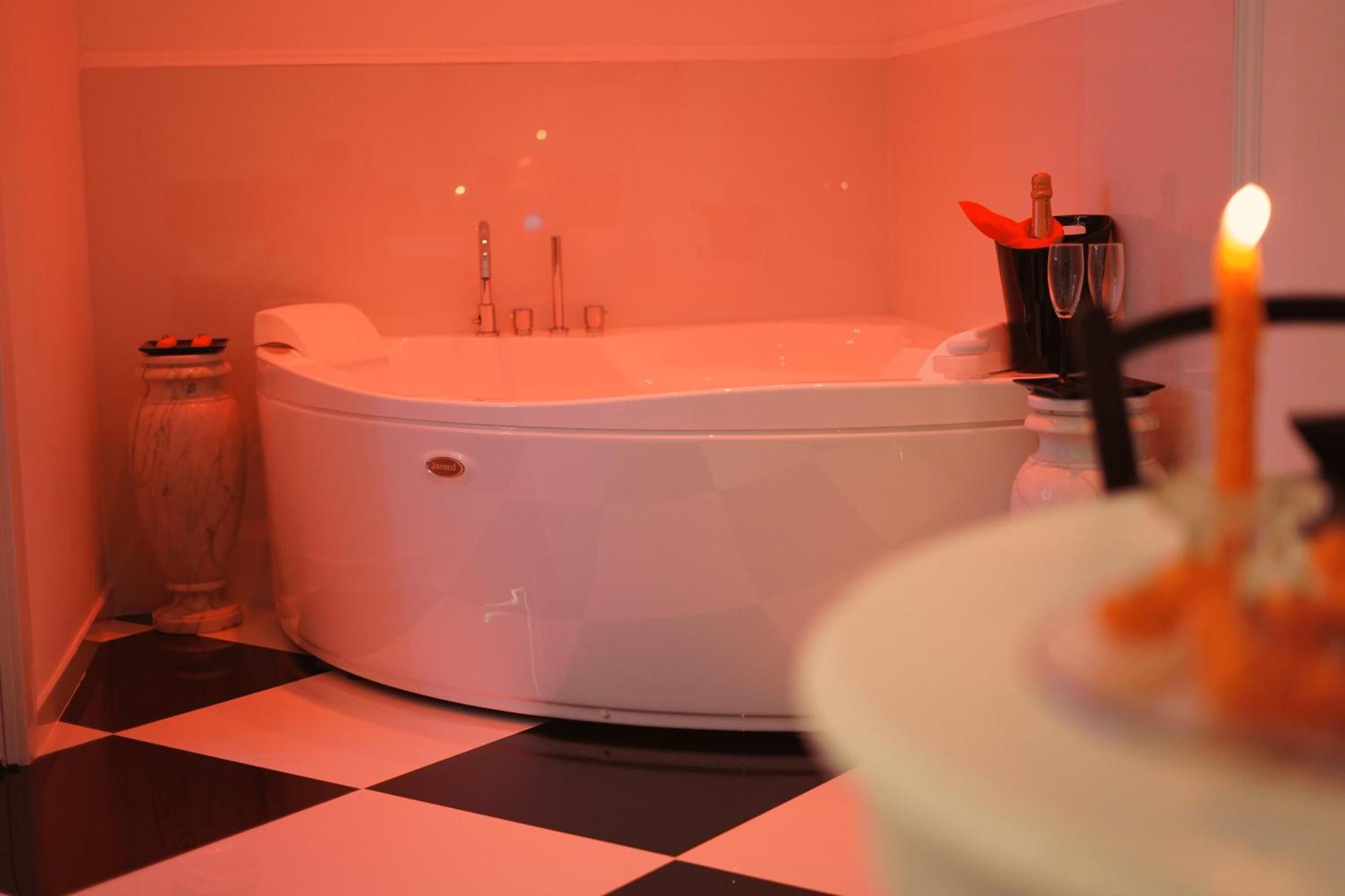 Alchimia Spa & Centro Benessere 梅萨涅 外观 照片
